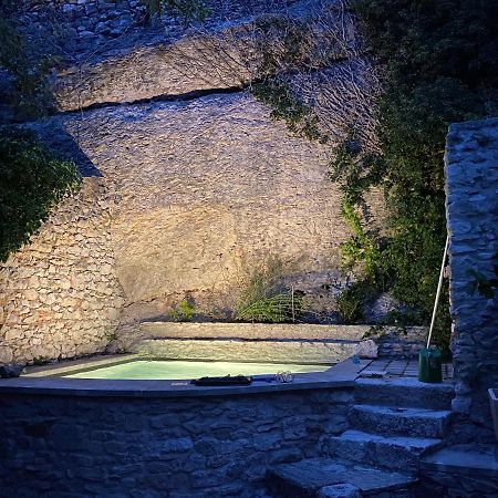 La Bonbonniere - Townhouse Saint-Saturnin-lès-Apt Dış mekan fotoğraf