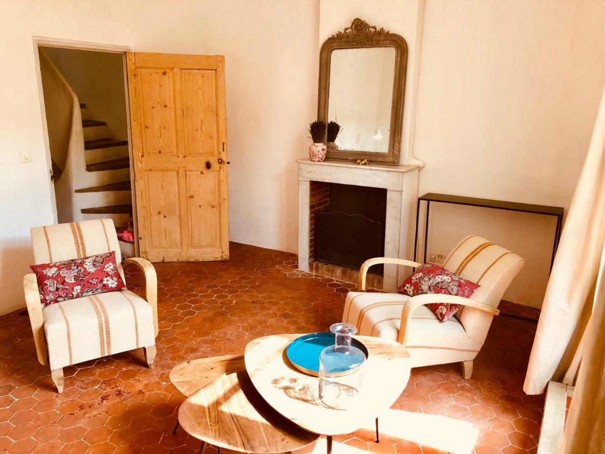 La Bonbonniere - Townhouse Saint-Saturnin-lès-Apt Dış mekan fotoğraf